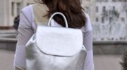 Comment porter le sac à dos d'une femme (52 photos)
