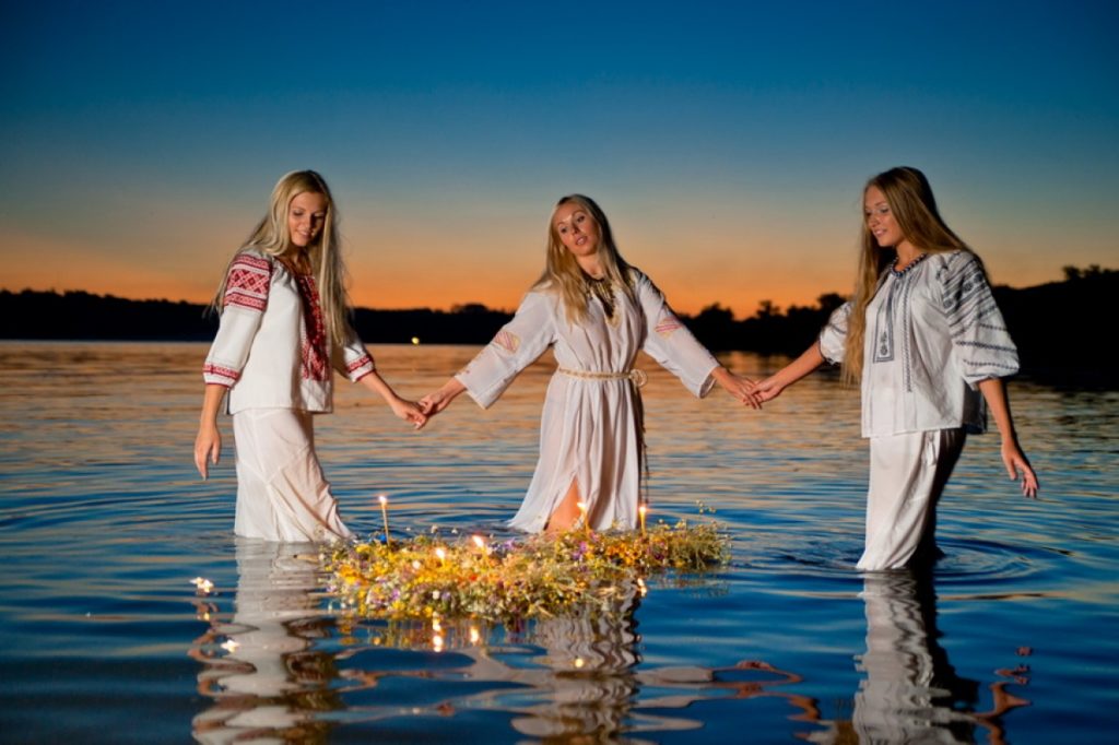 Tout sur les vacances: Ivan Kupala!