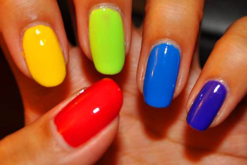 Manucure multicolore (51 photos)