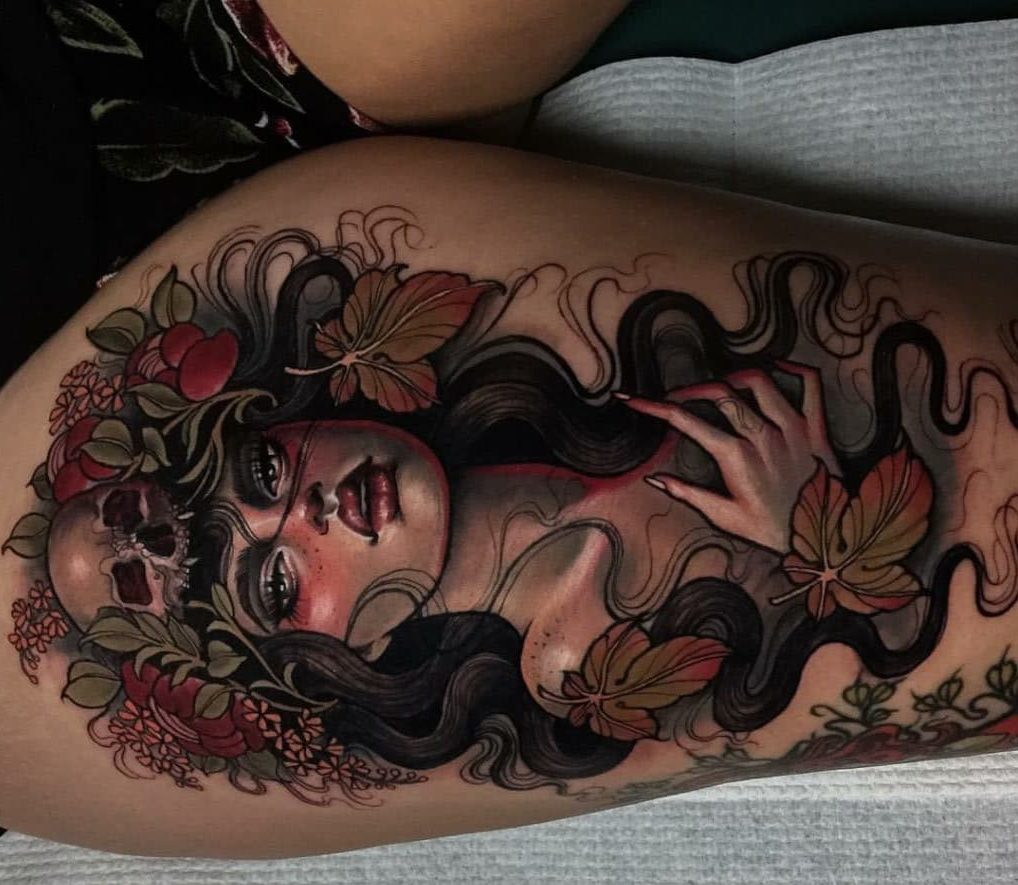 Tatouages ​​hanches de femmes - idées intéressantes (58 photos)