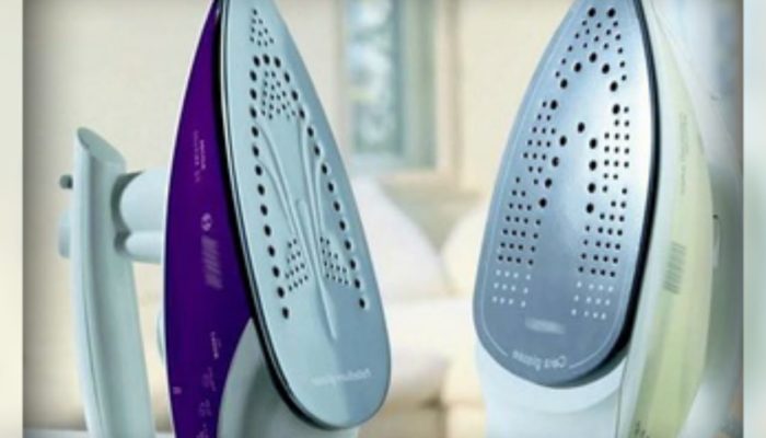 Comment nettoyer la semelle du fer d'une brûlure