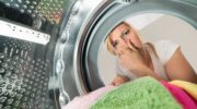 Comment se débarrasser des mauvaises odeurs dans une machine à laver?