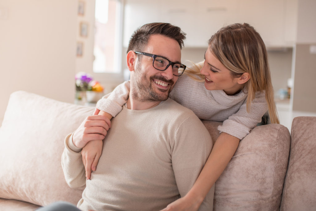 Comment comprendre qu'un homme est amoureux de toi?